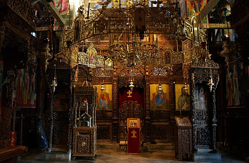 Внутри церкви